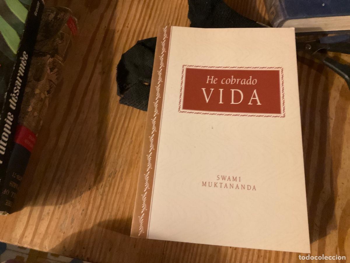 Livres d'occasion: He Cobrado Vida Secretos Del Viaje Interior Tapa blanda &ndash; de Muktananda
