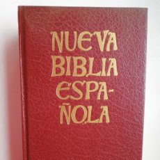Libros de segunda mano: NUEVA BIBLIA ESPAÑOLA - EDICIONES CRISTIANDAD 1977.