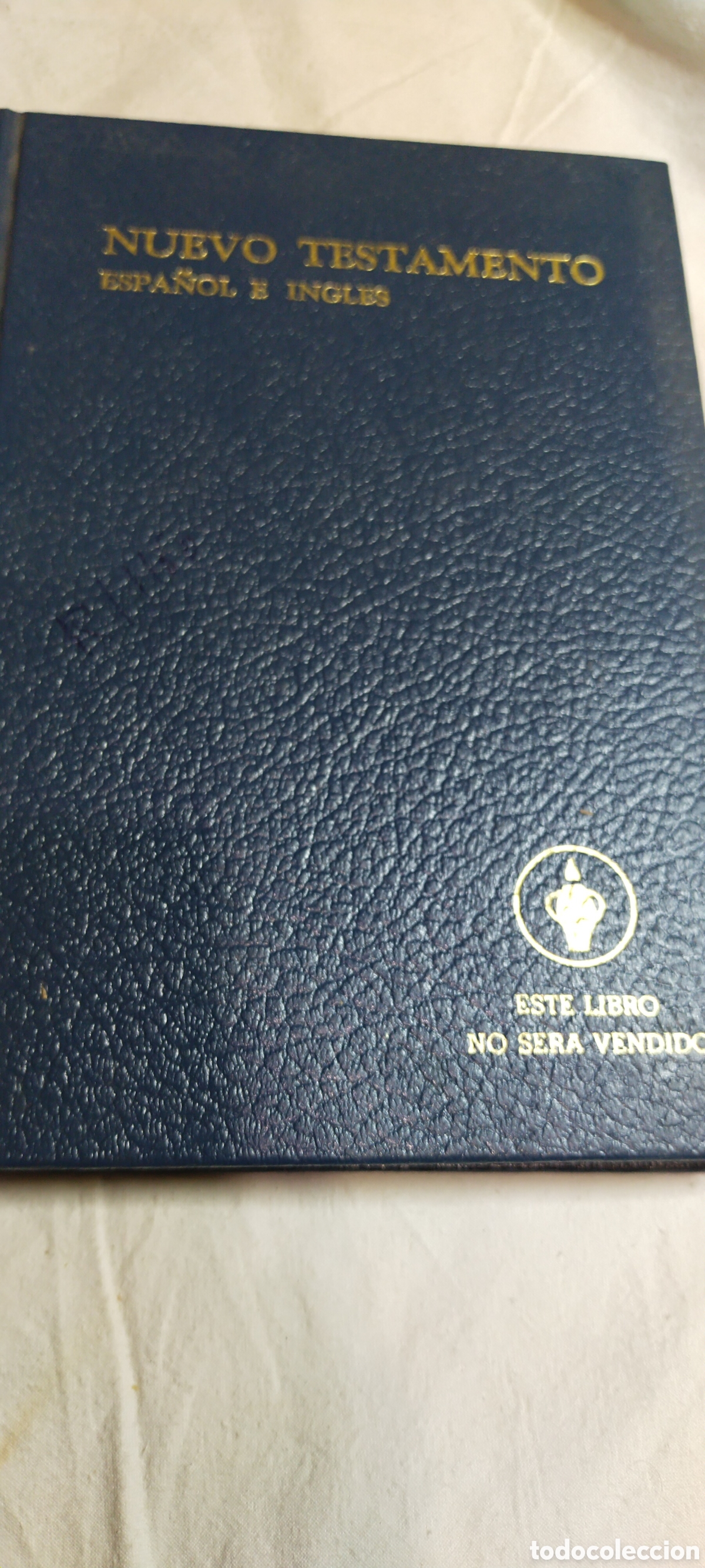 Libros de segunda mano: Nuevo testamento. espa&ntilde;ol e ingl&eacute;s - Foto 1