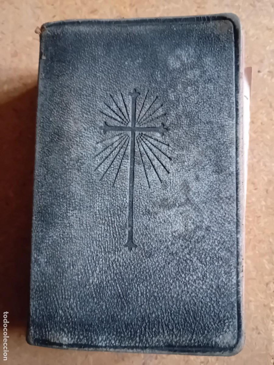 Libros de segunda mano: Misal completo latino castellano - Foto 1