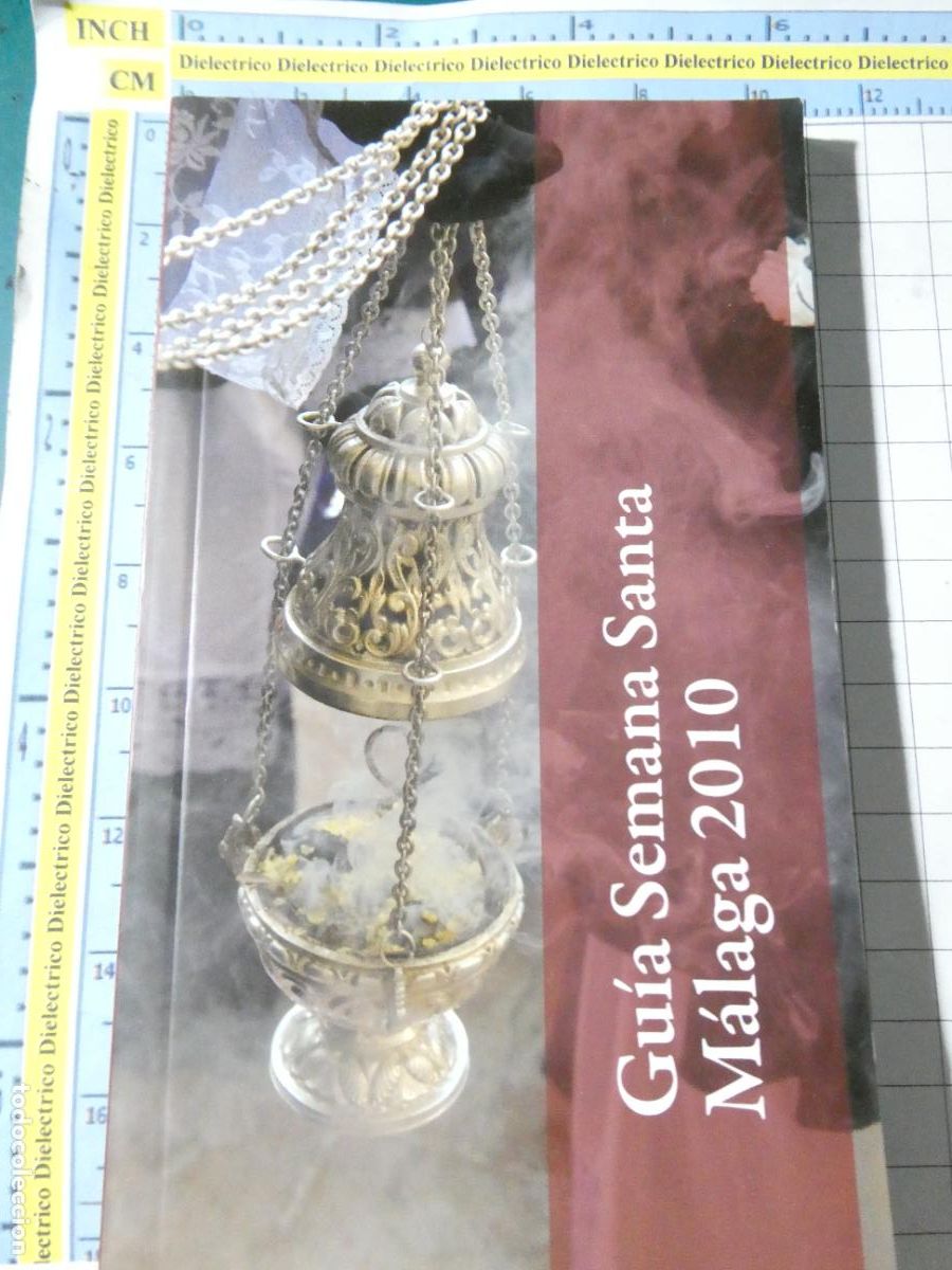 Libri di seconda mano: RECORDATORIO RELIGIOSO SEMANA SANTA ITINERARIOS HORARIOS M&Aacute;LAGA. 2010 LIBRO GU&Iacute;A. 945