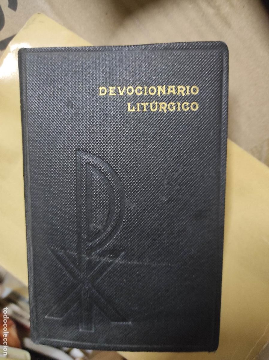 Libros de segunda mano: DEVOCIONARIO LITURGICO 1944 - Foto 1