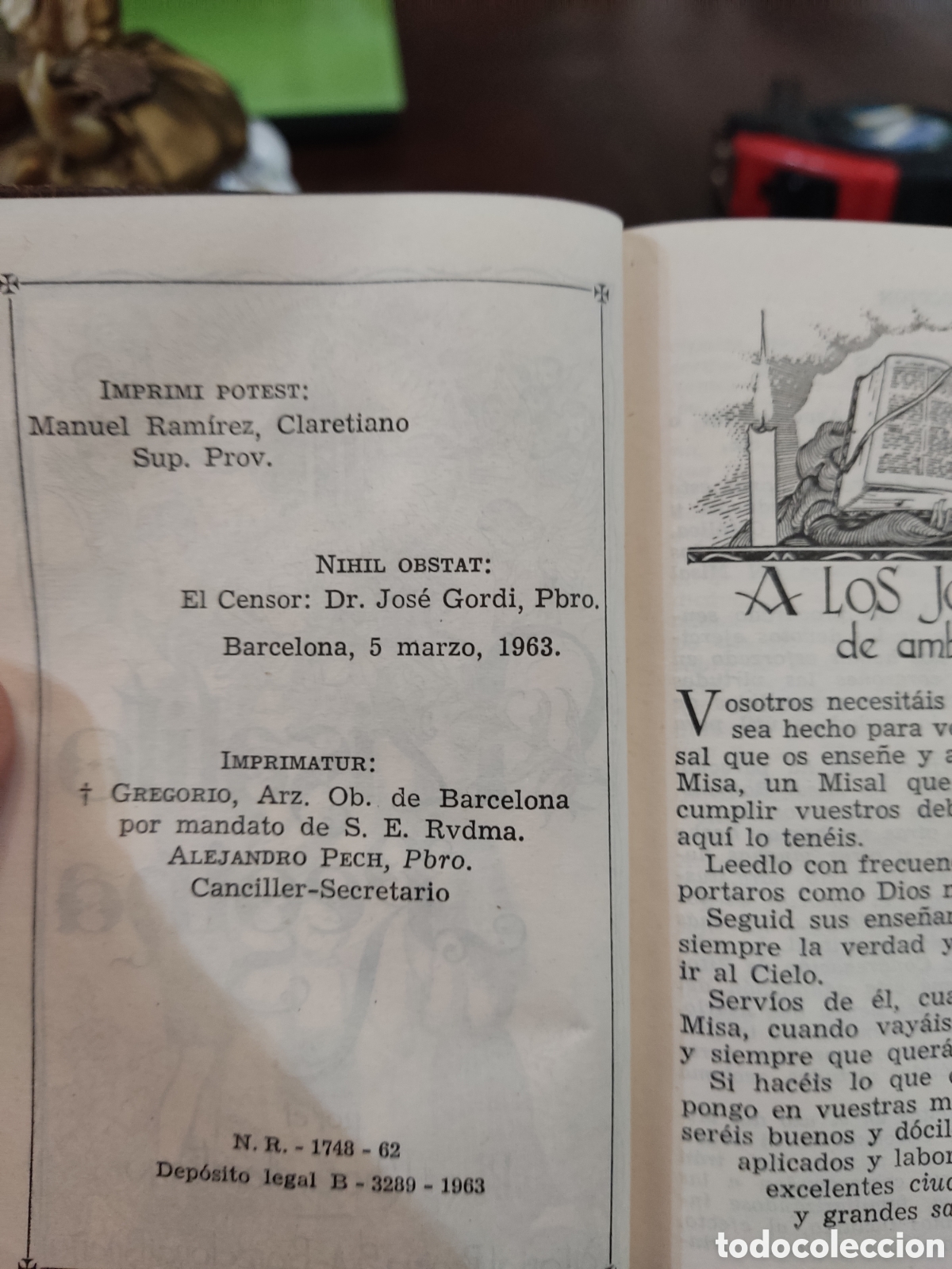 Libros de segunda mano: Misalito Regina a&ntilde;o 1963 - Foto 2