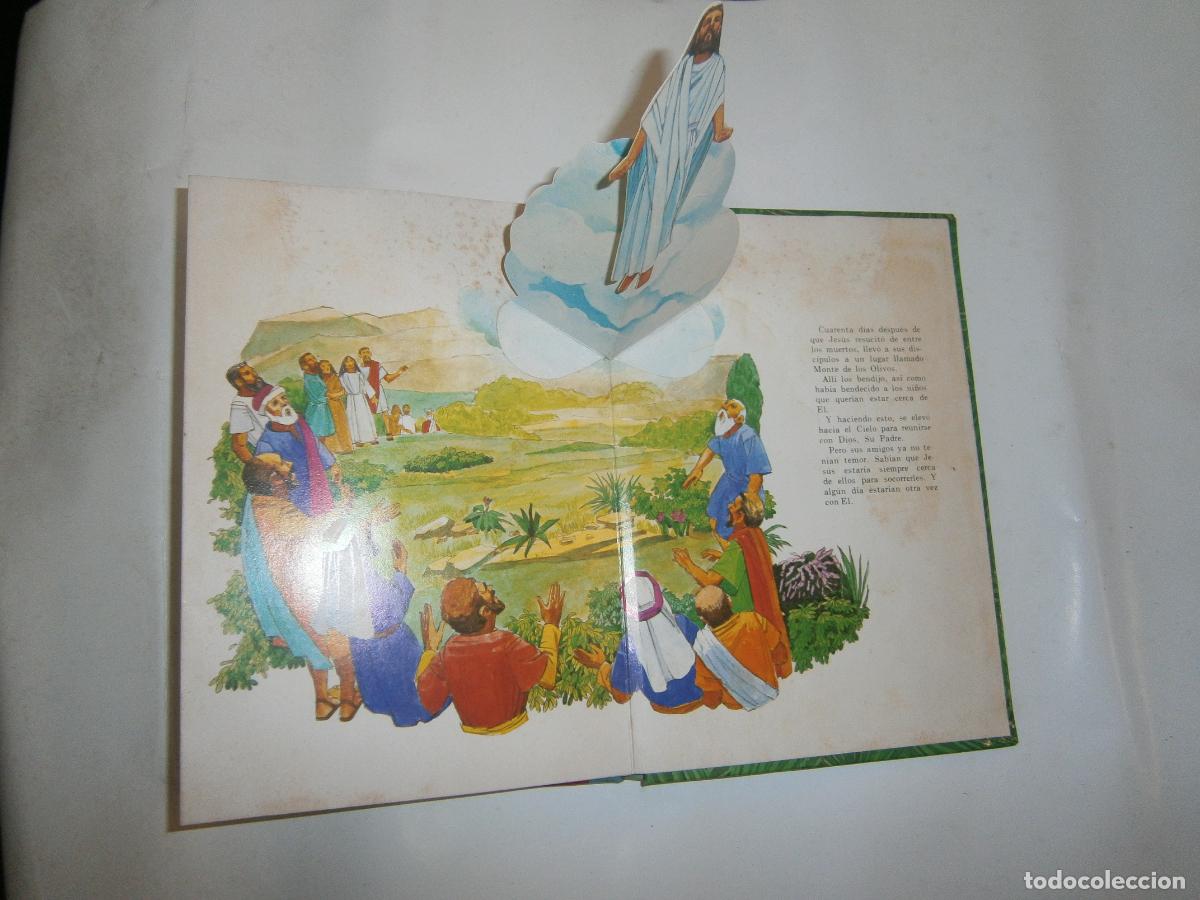 Libros de segunda mano: ANTIGUO LIBRO 3D - JESUS VIVE - Foto 2
