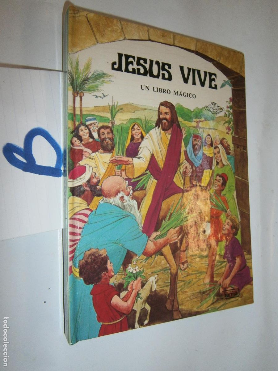Libros de segunda mano: ANTIGUO LIBRO 3D - JESUS VIVE - Foto 1