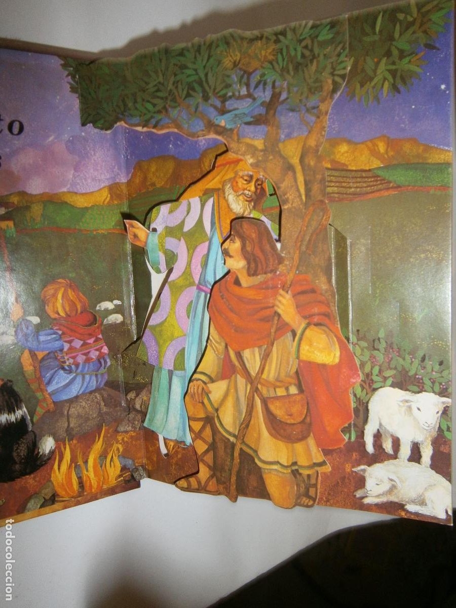 Libros de segunda mano: ANTIGUO LIBRO 3D - EL NACIMIENTO DE JESUS - Foto 2