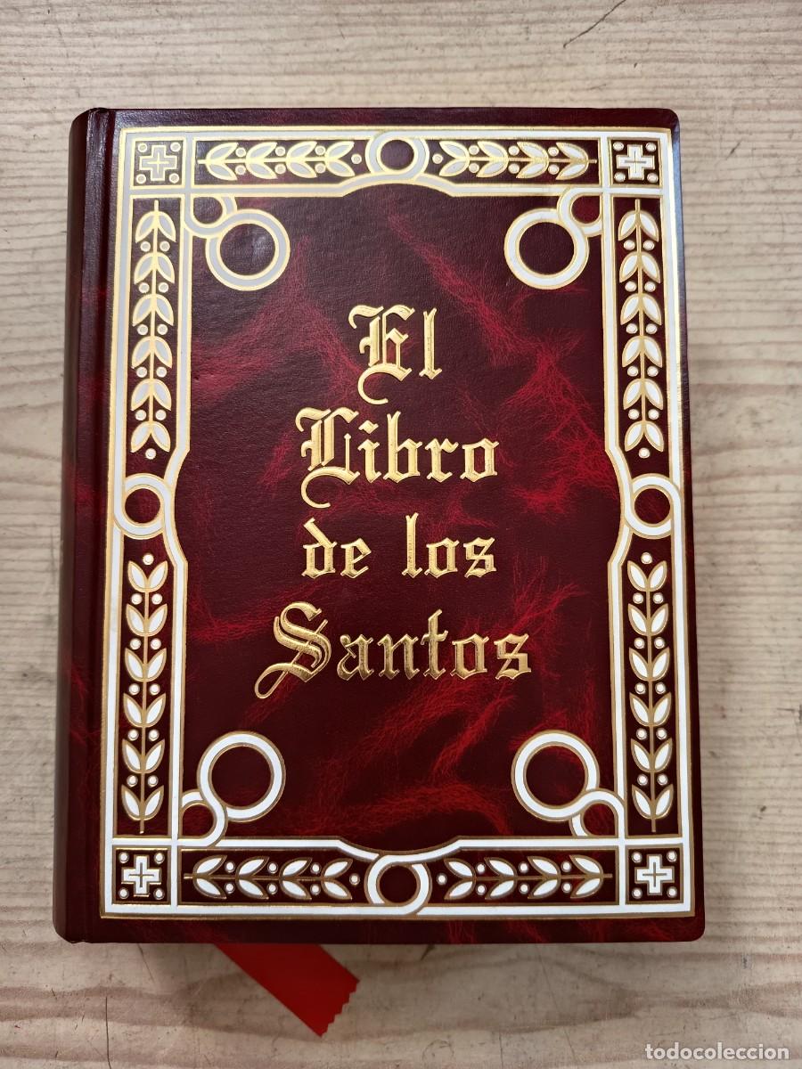 Libros de segunda mano: El Libro De Los Santos - 2015 - Edicel - Foto 1