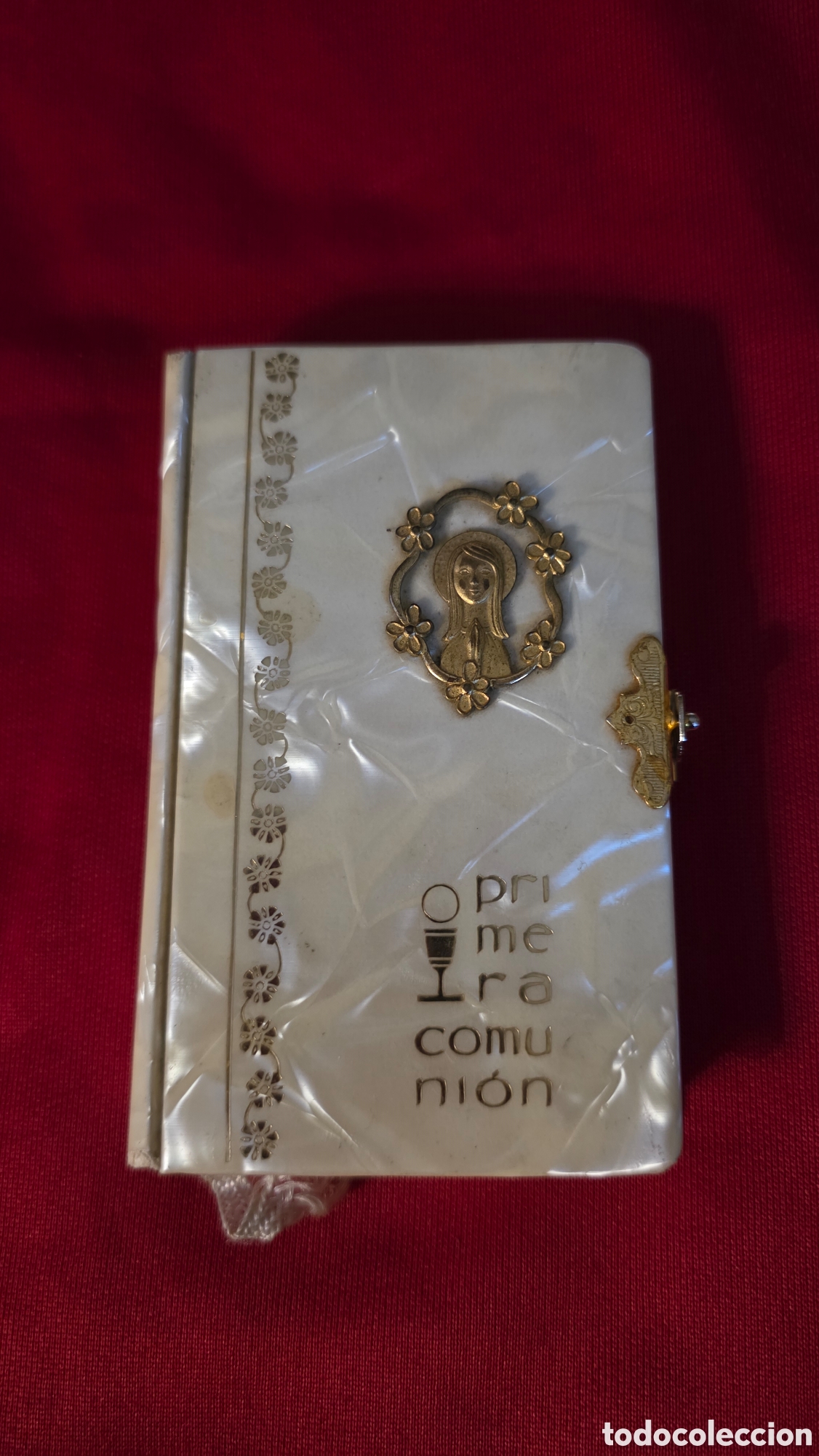 Libros de segunda mano: LIBRO PRIMERA COMUNION EN NACAR 1968 - Foto 2