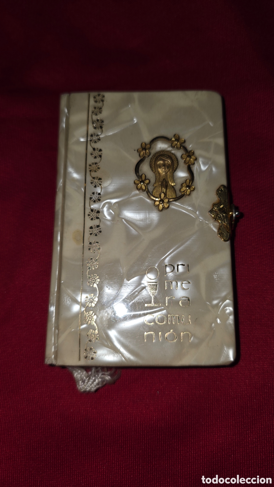 Libros de segunda mano: LIBRO PRIMERA COMUNION EN NACAR 1968 - Foto 3