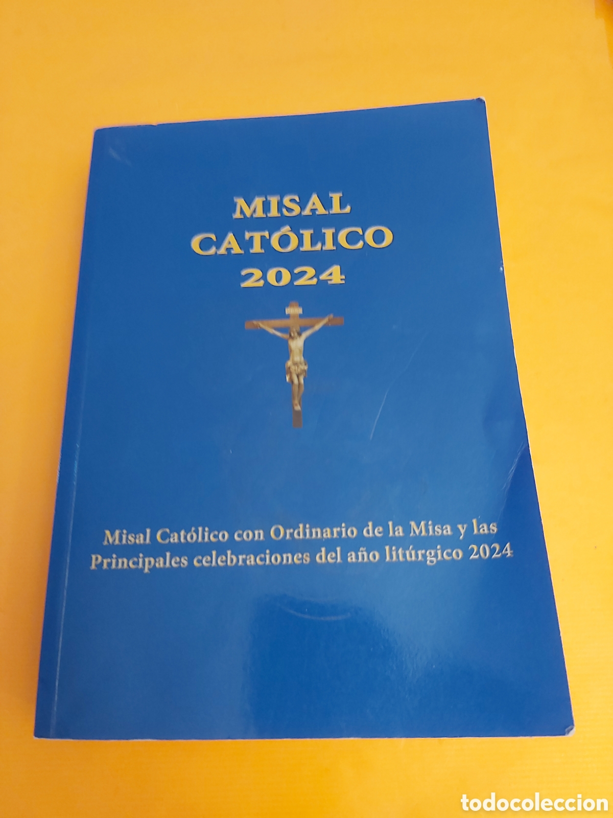 Libros de segunda mano: MISAL CAT&Oacute;LICO 2024 ORDINARIO DE LA MISA Y LAS PRINCIPALES CELEBRACIONES DEL A&Ntilde;O LIT&Uacute;RGICO