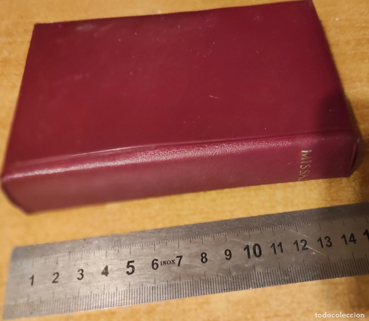 Libros de segunda mano: Misal b&iacute;blico ANTIGUO funda original - Foto 2