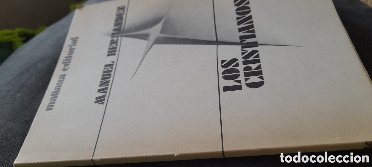 Libros de segunda mano: Los cristianos. Manuel Hern&aacute;ndez - Foto 2
