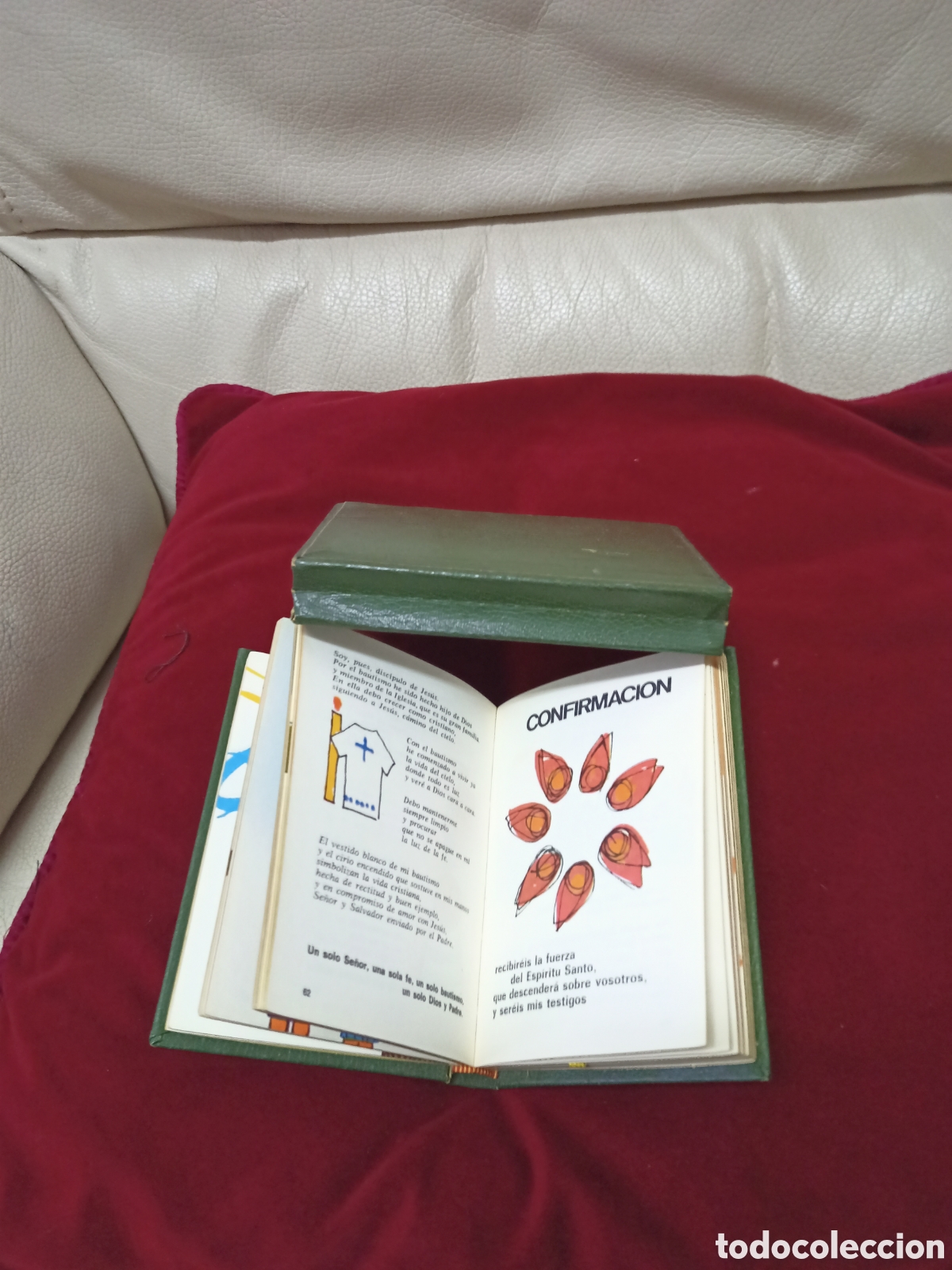 Libros de segunda mano: Misal infantil .A&ntilde;o 1970 - Foto 2