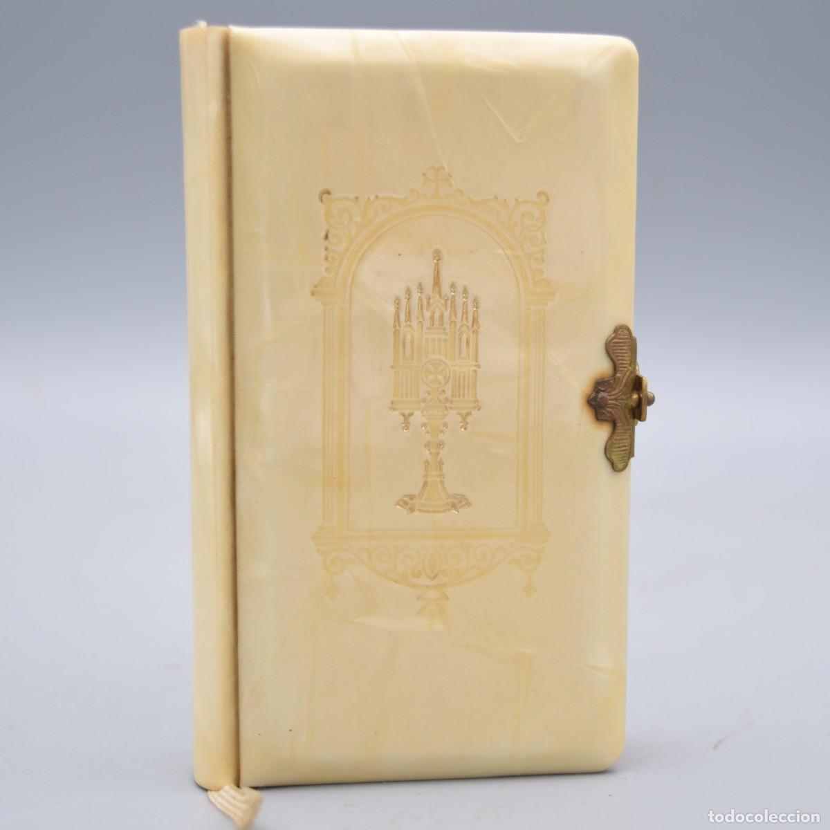 Libros de segunda mano: Libro devocionario para comuni&oacute;n 1951 - Foto 9