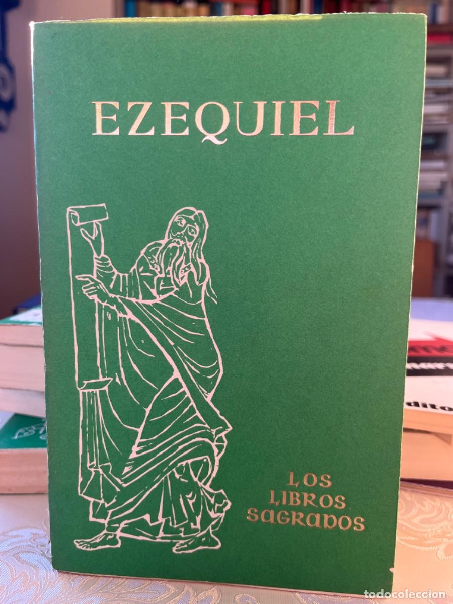 Libros de segunda mano: Los libros sagrados: Ezequiel. - Foto 1