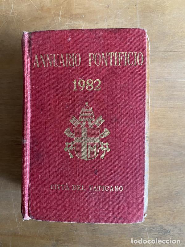 Libros de segunda mano: Annuario Pontificio 1982 - a - Foto 1