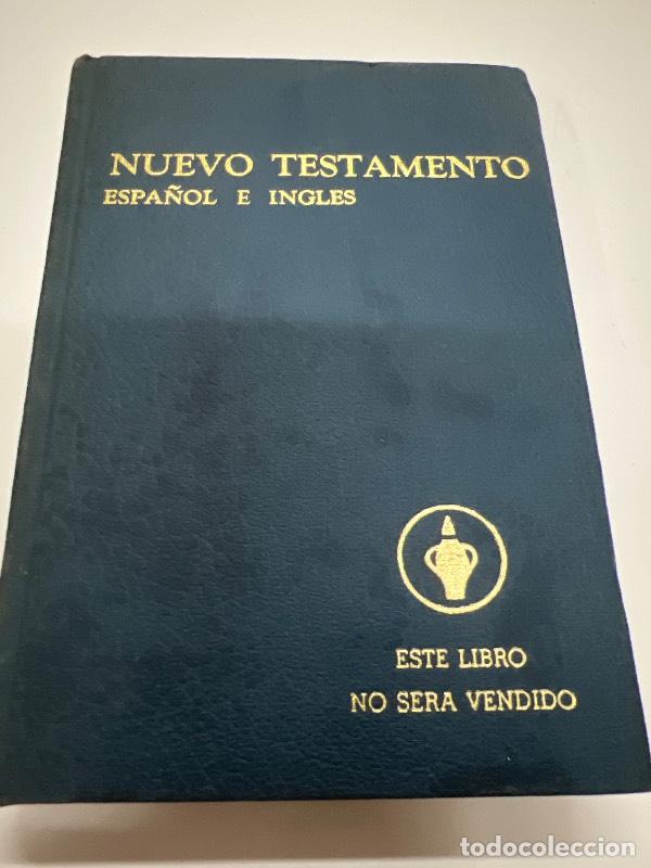 Livros em segunda m&atilde;o: Nuevo testamento espa&ntilde;ol e ingles - Varios autores