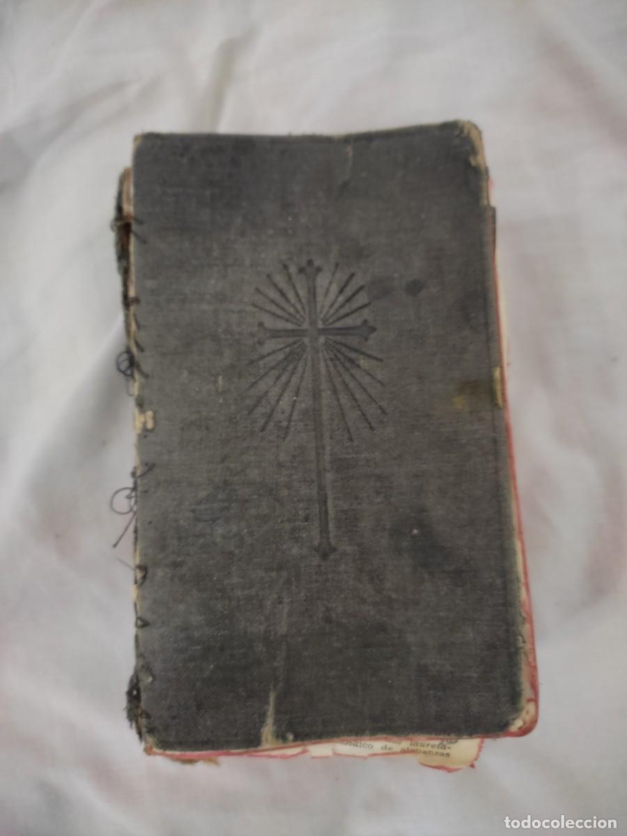 Libros de segunda mano: antiguo misal completo - tapas duras y forrado con tapa de plastico JHS