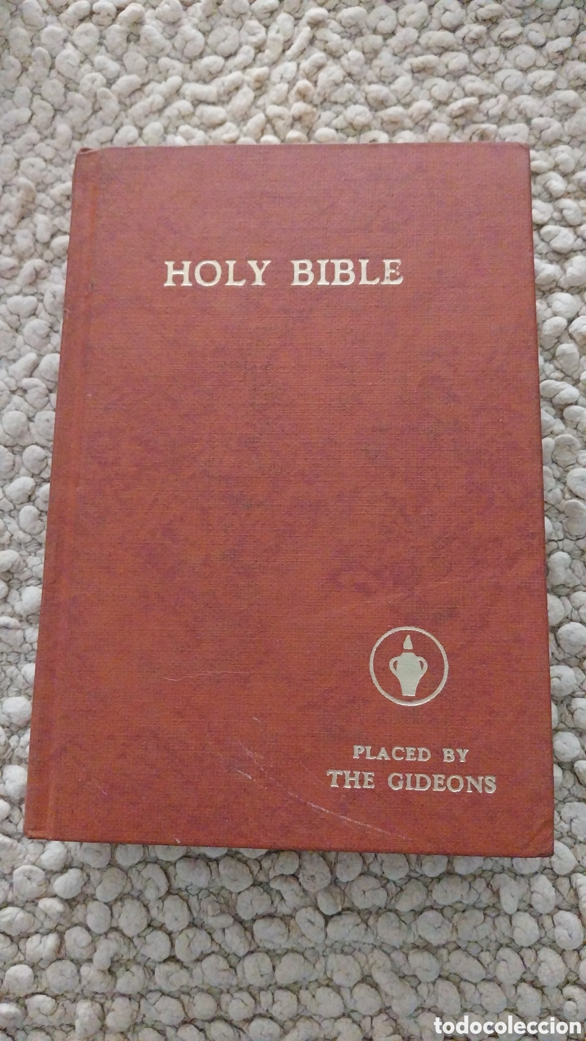 Livres d'occasion: Holy bible placed by the Gideons