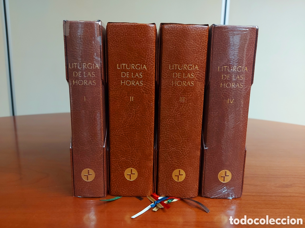 Libros de segunda mano: Liturgia de las Horas. 4 tomos (completa). 2 precintados. 2013.