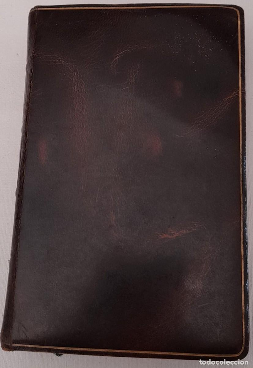 Libros de segunda mano: MISAL COMPLETO LATINO ESPA&Ntilde;OL EN PIEL, DE 1956