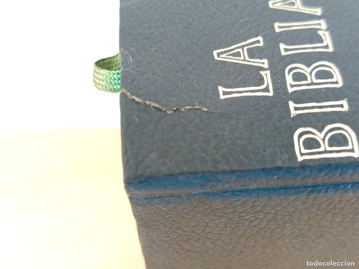 Libros de segunda mano: Libro titulado La Biblia - Foto 4