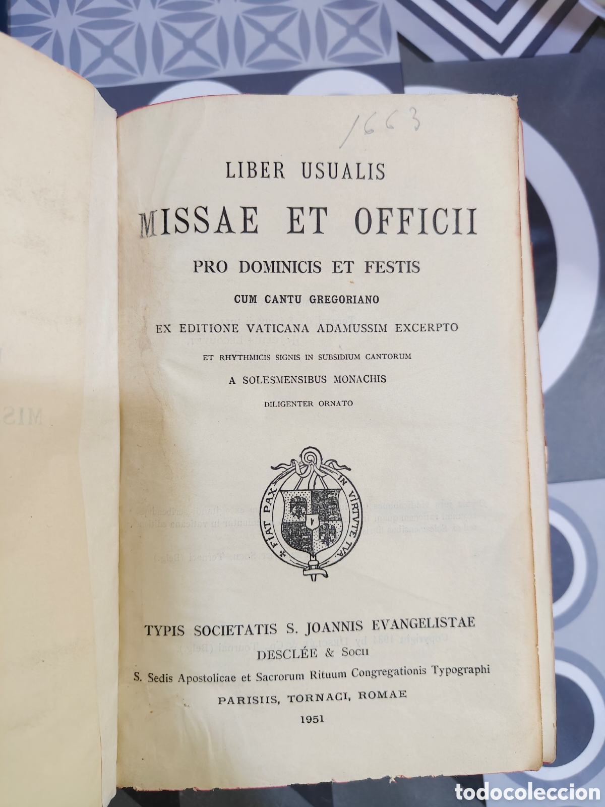 Libros de segunda mano: Liber Usualis Missae et Officii - Cantos Gregorianos - Descl&eacute;e & Socii - 1951