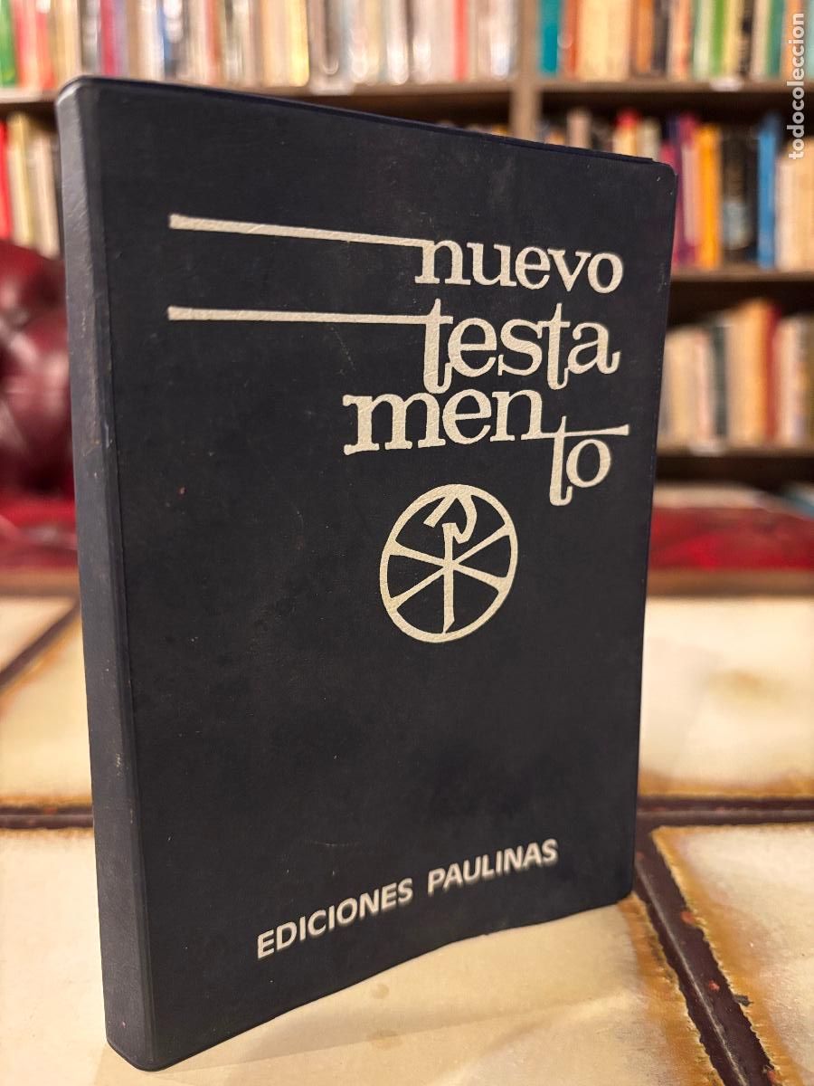 Libros de segunda mano: Nuevo Testamento. Ediciones Paulinas PEDIDO M&Iacute;NIMO 5&euro;