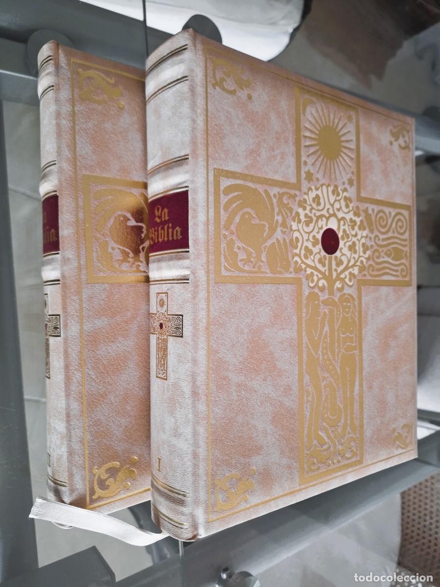 Libros de segunda mano: Biblia de Jerusalen, antiguo y nuevo testamento. Ilustrada 1975 (2 tomos)