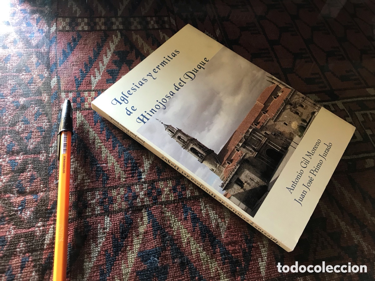 Libros de segunda mano: Iglesias y ermitas de Hinojosa del Duque. Antonio Gil Moreno. Juan Jos&eacute; Primo Jurado