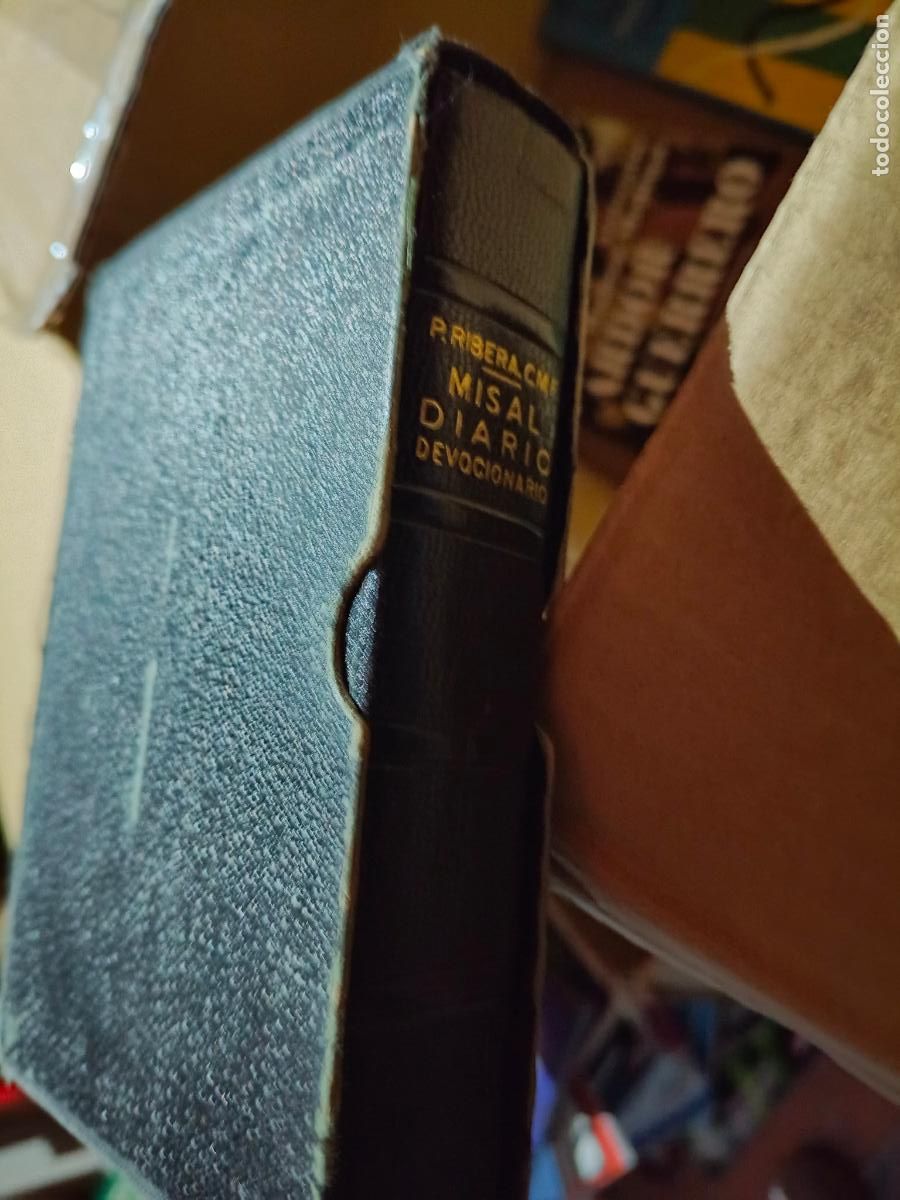 Libros de segunda mano: MISAL DEVOCIONARIO DIARIO COMPLETO POR LU&Iacute;S RIBERA EDITORIAL REGINA