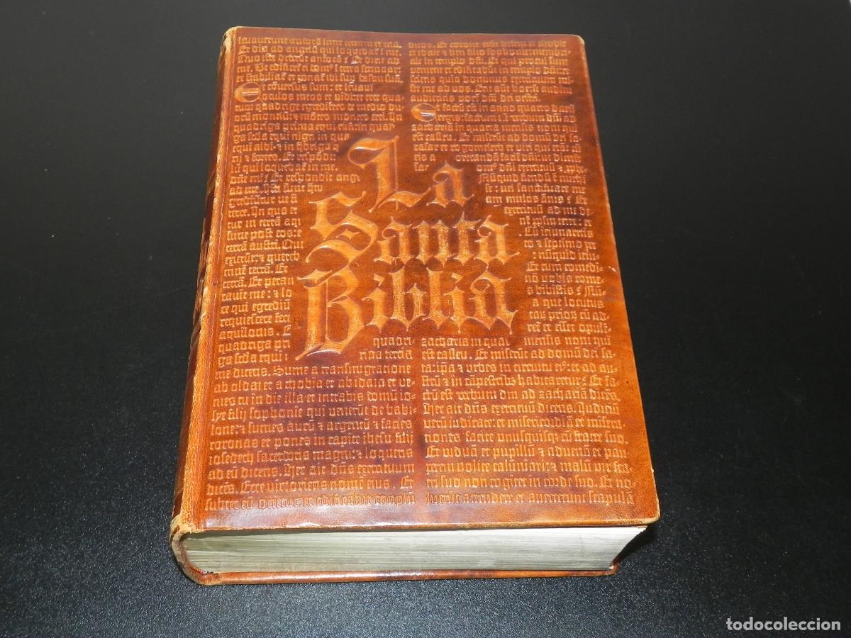 Libros de segunda mano: &rdquo; LA SANTA BIBLIA. EDICIONES PAULINAS, 1964. TAPAS PIEL, ED. LUJO &rdquo;