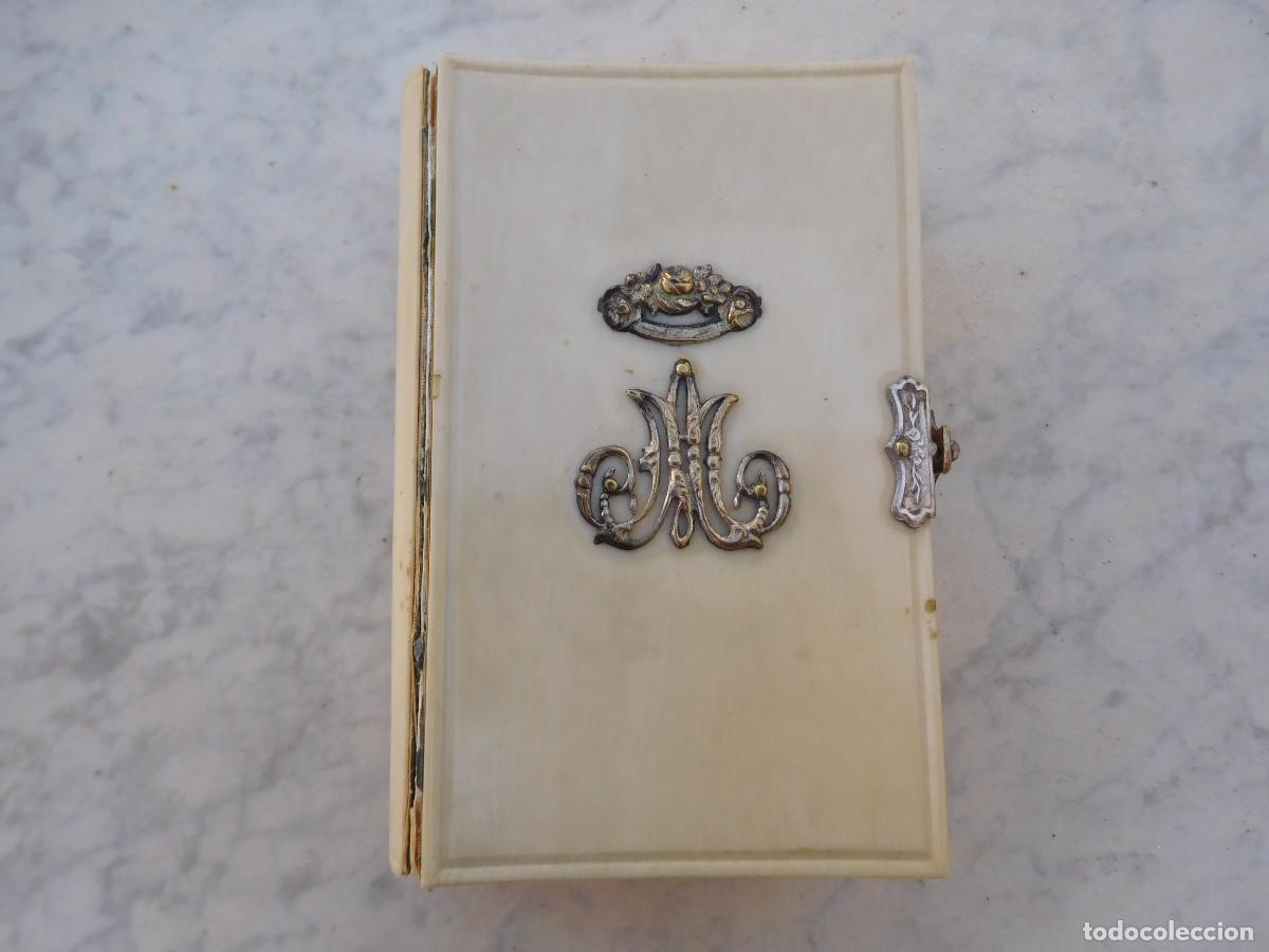 Libros de segunda mano: Misal o devocionario antiguo con las cubiertas de marfil