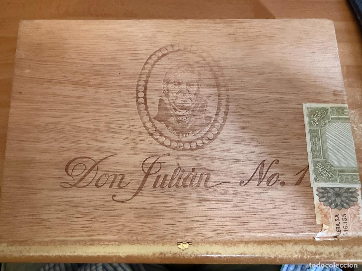 Libros de segunda mano: P- CAJA DE PUROS DE MADERA ANTIGUA DE DON JULIAN N&ordm; 1 CON 5 PUROS