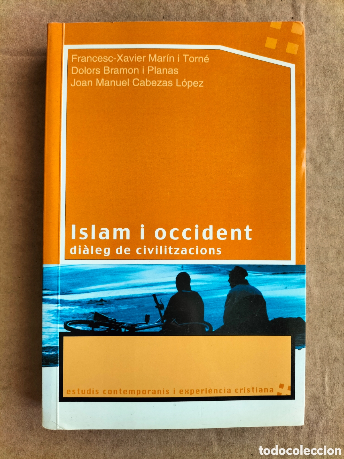 Libros de segunda mano: Islam i occident. Di&agrave;leg de civilitzacions. Editorial Edimurtra, 2005. Llibre