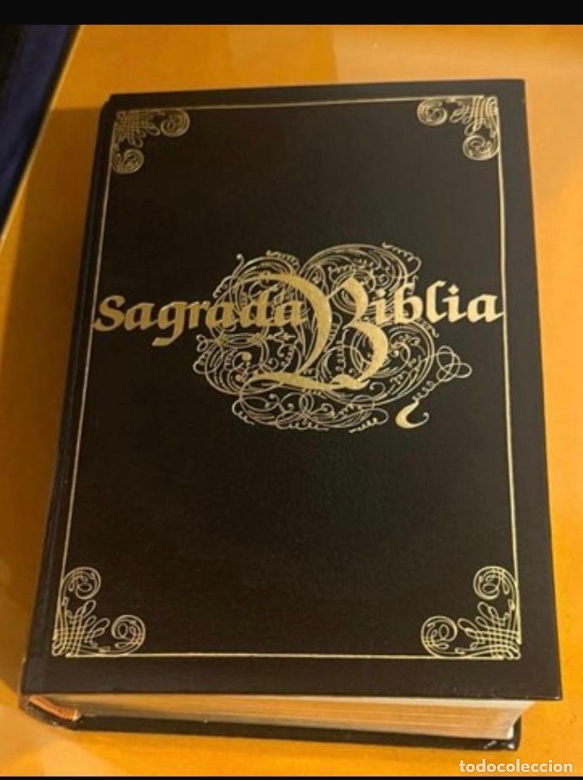 Libros de segunda mano: Sagrada Biblia traducida de la Vulgata latina. Servagrup 1981.