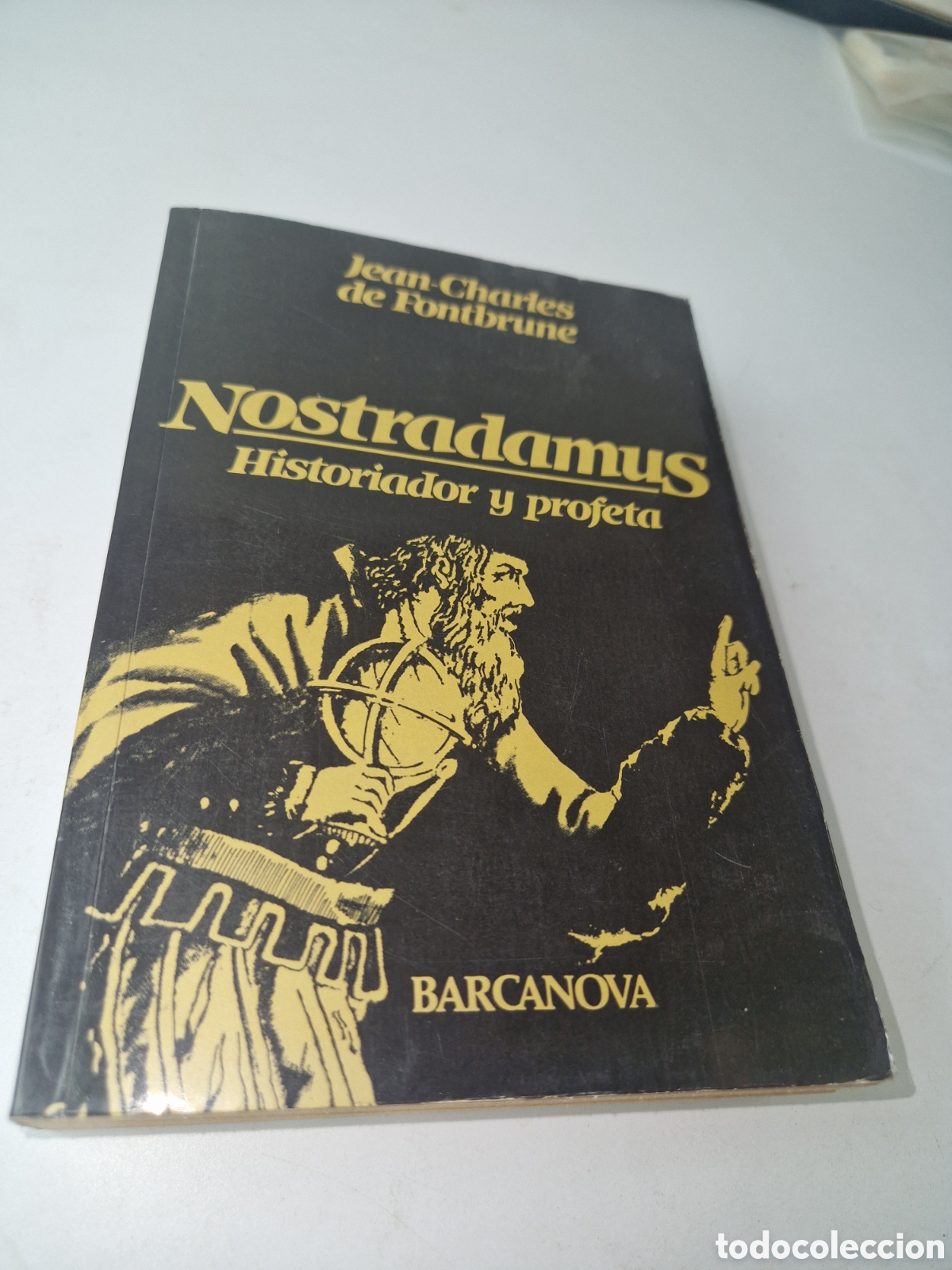 Livros em segunda m&atilde;o: Nostradamus / Jean-charles de fontbrune 1981