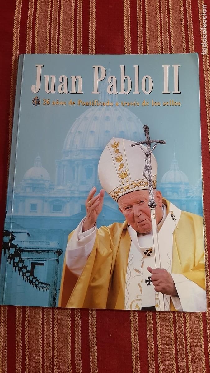 Libros de segunda mano: (ALB&Uacute;M) SELLOS Y MONEDAS 26 A&Ntilde;OS DEL PONTIFICADO DE JUAN PABLO II A TRAV&Eacute;S DE LOS SELLOS