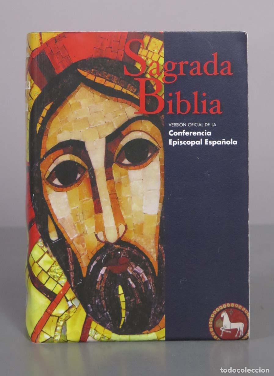 Libros de segunda mano: Sagrada Biblia: Versi&oacute;n oficial de la Conferencia Episcopal Espa&ntilde;ola - BAC.