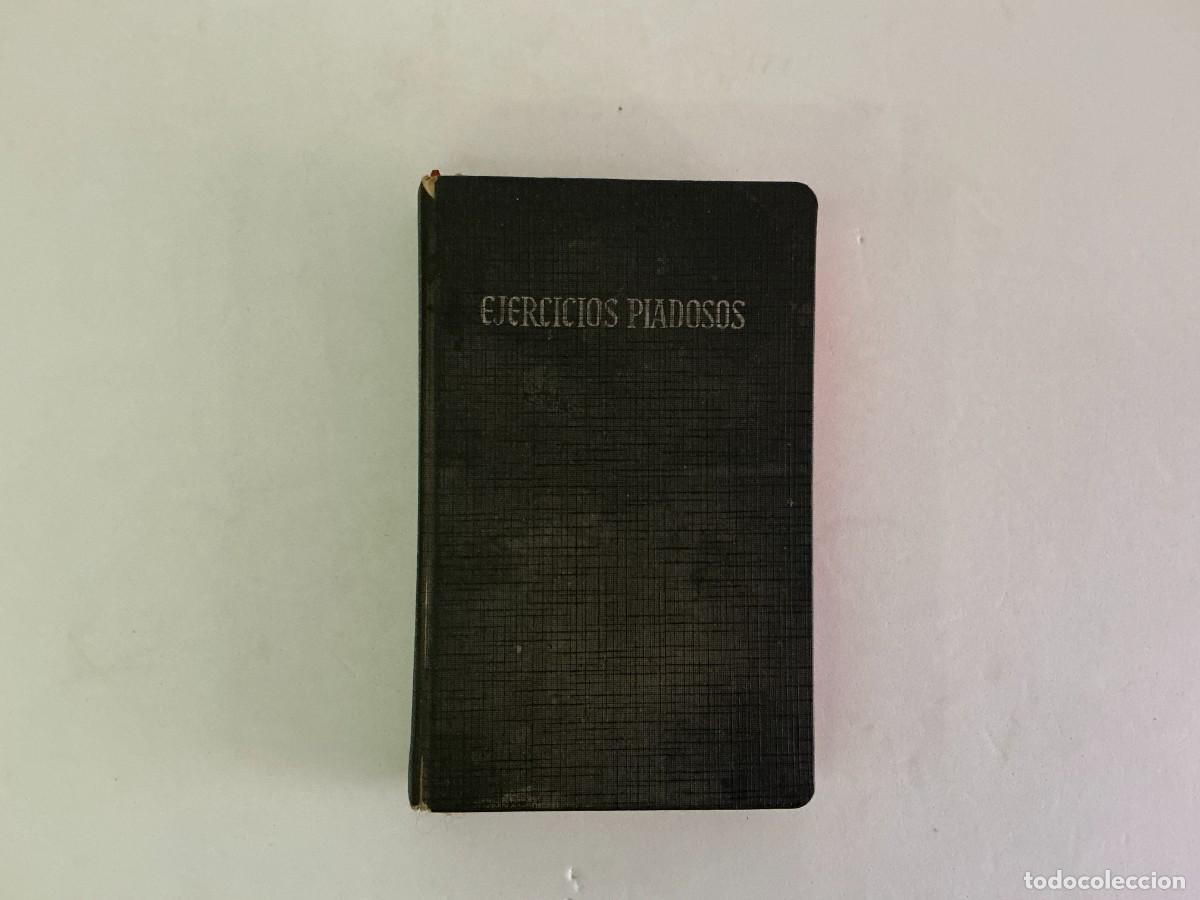 Libros de segunda mano: Devocionario Ejercicios Piadosos 15&ordf; Edici&oacute;n 1975 Editorial Regina Barcelona