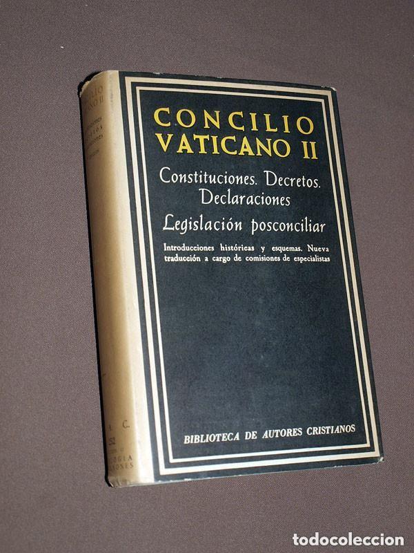 Libros de segunda mano: CONCILIO VATICANO II. CONSTITUCIONES, DECRETOS, DECLARACIONES. LEGISLACI&Oacute;N POSTCONCILIAR. 1966 VER +