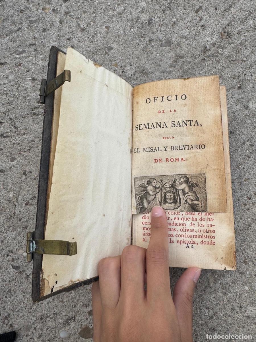 Libros de segunda mano: Libro religioso oficio de Semana Santa breviario de Roma s XVIII 17x10cms