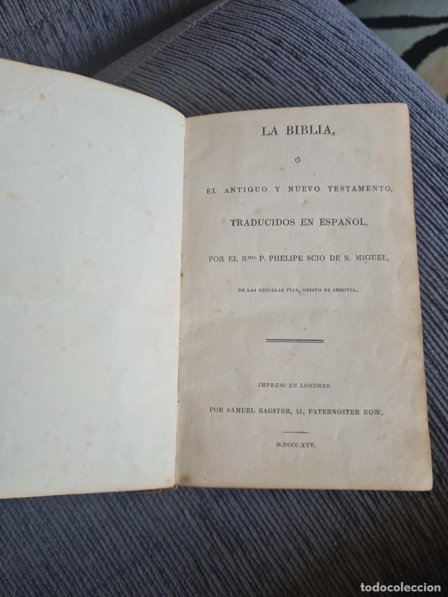 Libros de segunda mano: Biblia Scio 1875 impresa en Londres