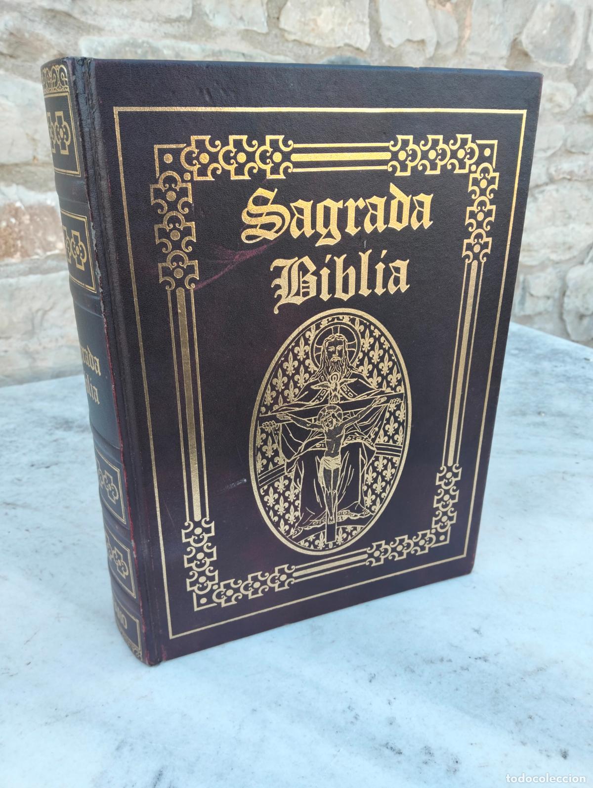 Libri di seconda mano: Sagrada Biblia edici&oacute;n numerada ilustrada con 131 grabados de Gustavo Dor&eacute; Petisco Ed. oceano