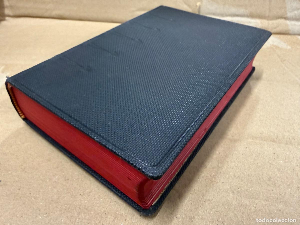 Libros de segunda mano: Antiguo misal o libro religioso. GUIA DEL CRISTIANO. Impecable. Cantos rojos. 1970. 736pgs 14,5x9cms