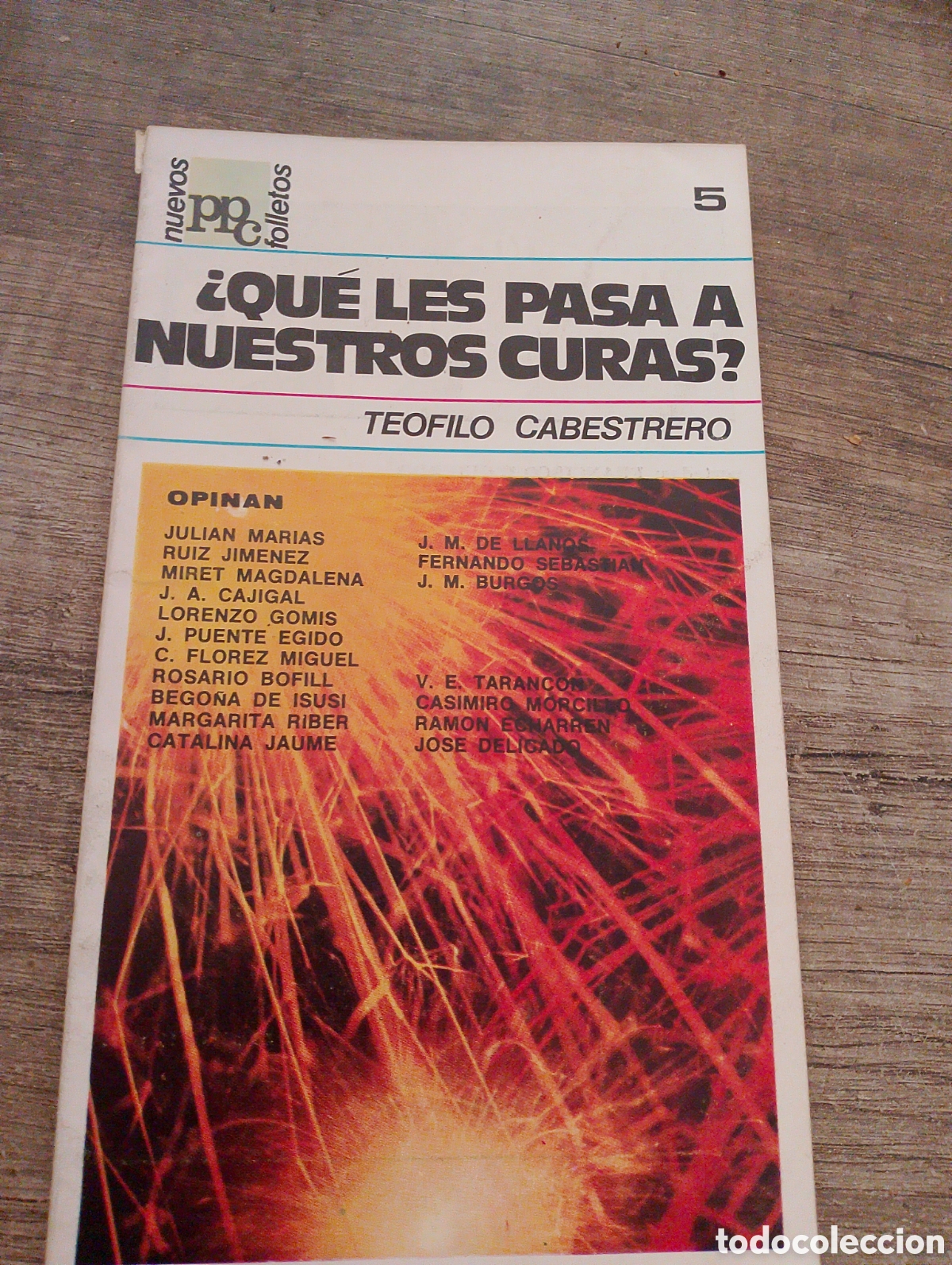 Libros de segunda mano: Libro. Nuevos folletos n.5. Que les pasa a nuestros curas?
