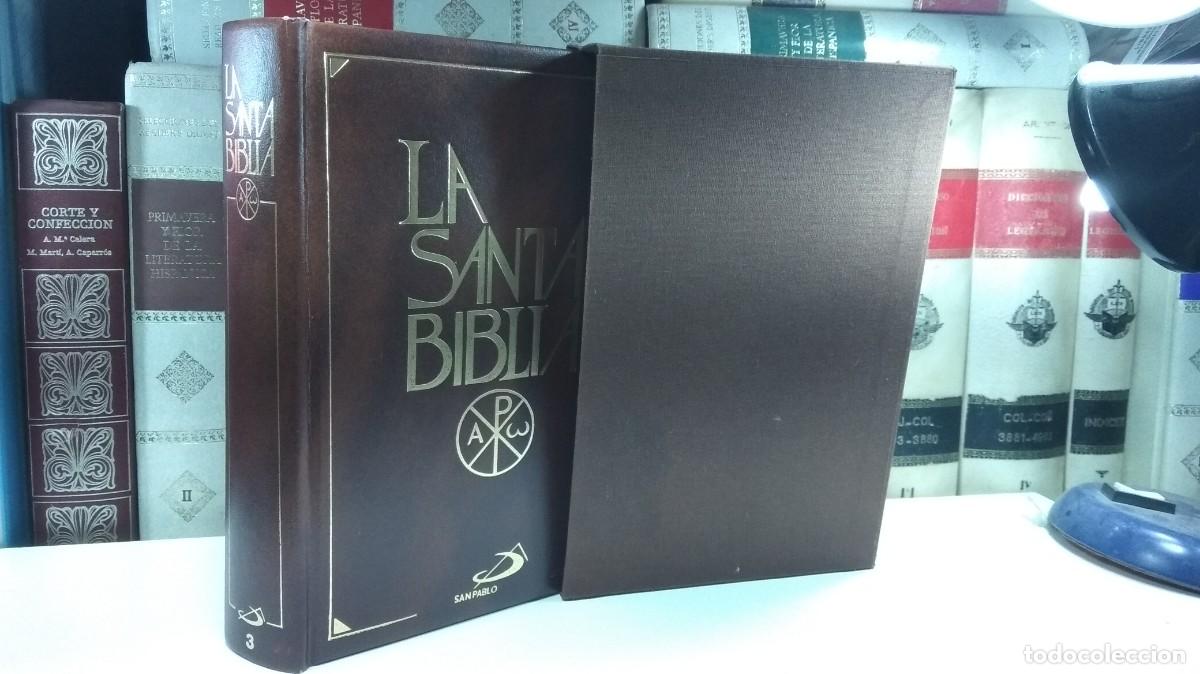 Livros em segunda m&atilde;o: LA SANTA BIBLIA EN SU CAJA-ESTUCHE. EDICI&Oacute;N TOTALMENTE RENOVADA. Evaristo Mart&iacute;n Nieto.