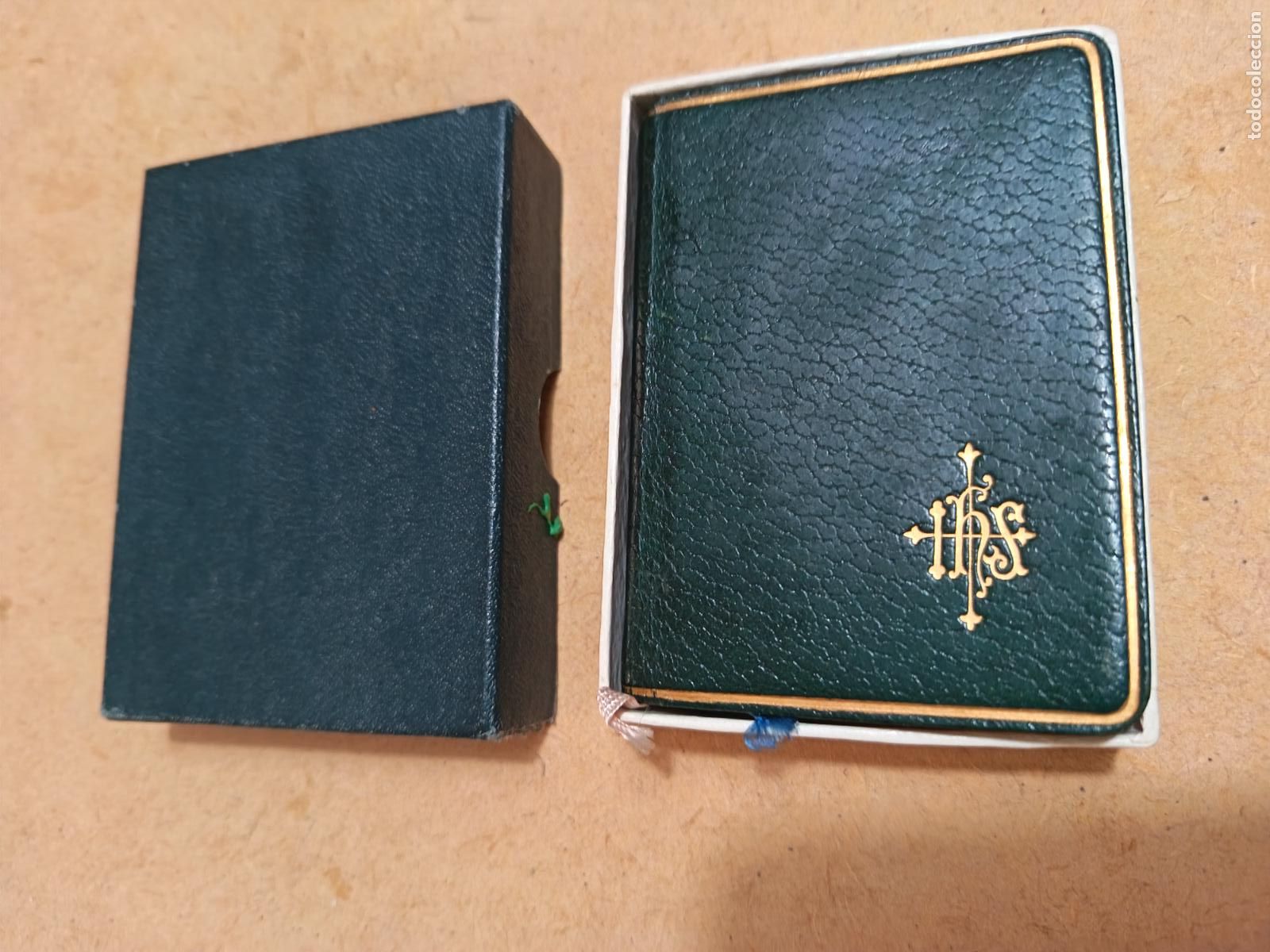 Libros de segunda mano: IMITACION DE CRISTO. TOM&Aacute;S KEMPIS. ED. COCULSA, 1956. PLENA PIEL. EN SU ESTUCHE.