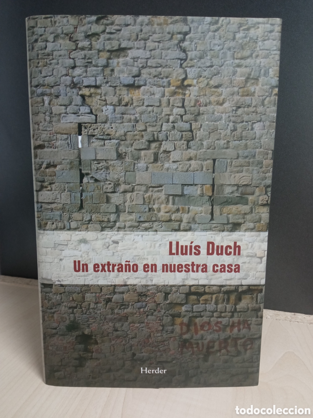 Libros de segunda mano: Un extra&ntilde;o en nuestra casa - Llu&iacute;s Duch