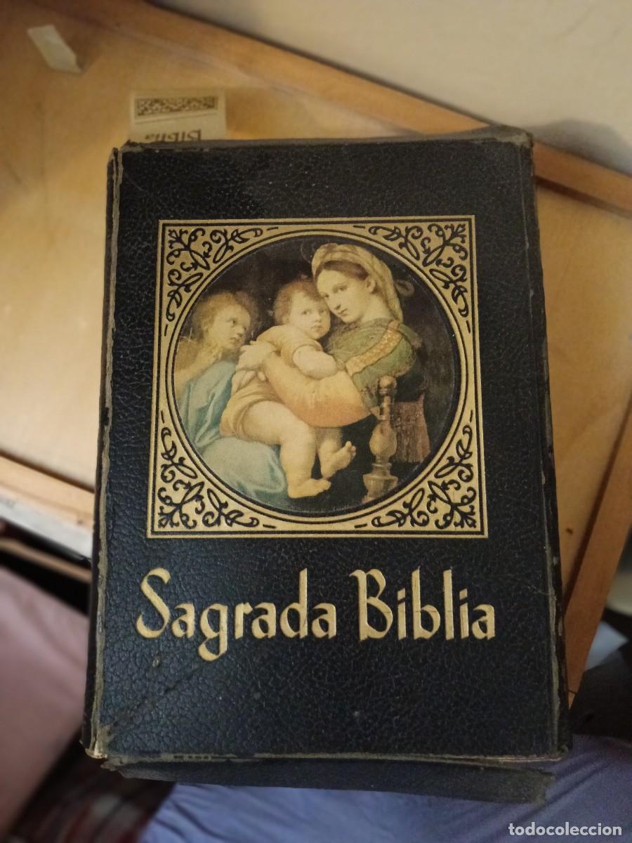Libros de segunda mano: Biblia antigua grabados en oro